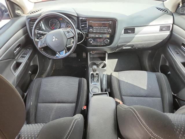 Photo 8 from auction – 2016 MITSUBISHI OUTLANDER with VIN JA4AD2A3XGZ015263