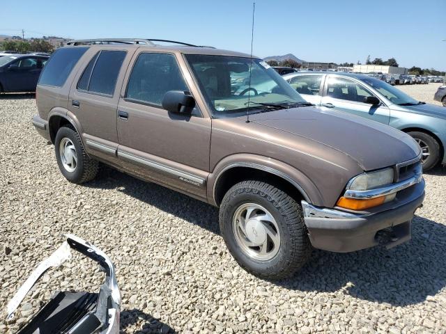 Photo 4 from auction – 1999 CHEVROLET BLAZER with VIN 1GNDT13W2X2221135