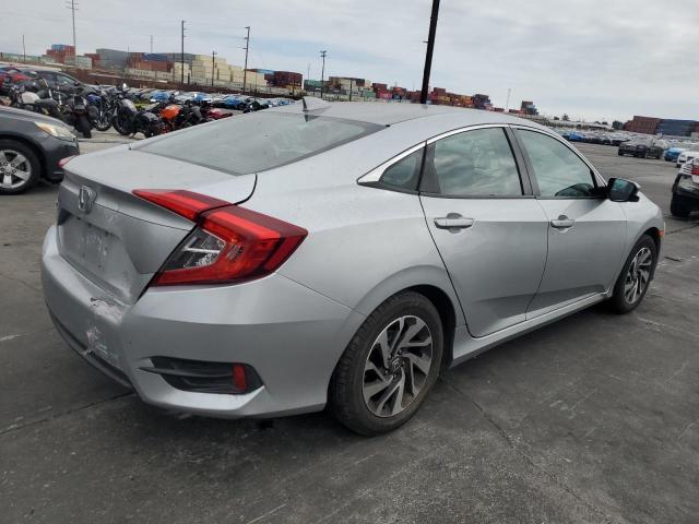 Photo 3 from auction – 2017 HONDA CIVIC EX with VIN 19XFC2F73HE216817