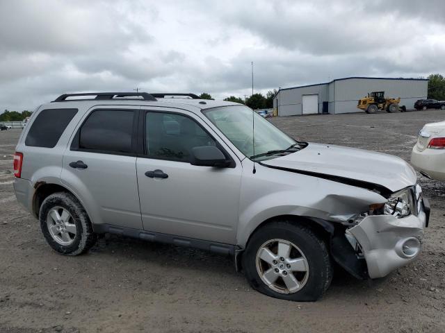 Photo 4 from auction – 2009 FORD ESCAPE XLT with VIN 1FMCU03709KD08888