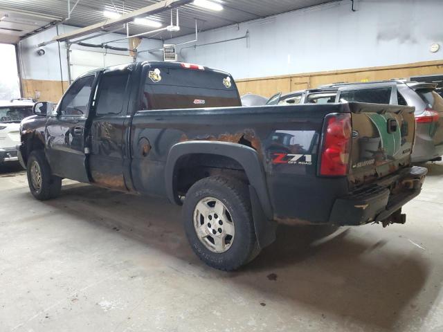 Photo 2 from auction – 2005 CHEVROLET SILVERADO with VIN 2GCEK19B551357101