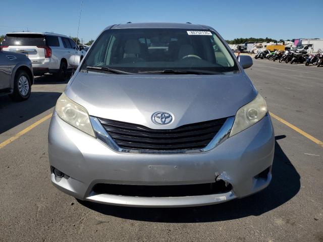 Photo 5 from auction – 2012 TOYOTA SIENNA LE with VIN 5TDKK3DC1CS177067