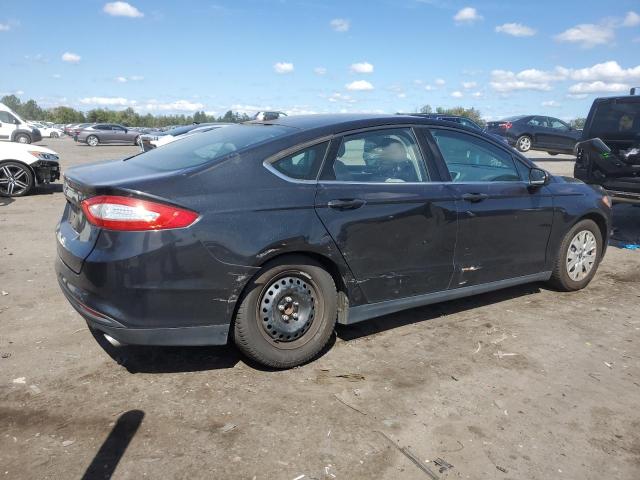 Photo 3 from auction – 2013 FORD FUSION S with VIN 3FA6P0G70DR138626
