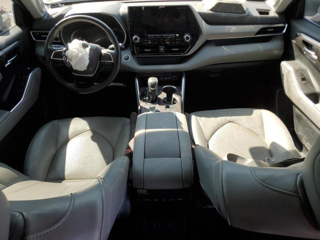 Photo 8 from auction – 2020 TOYOTA HIGHLANDER with VIN 5TDDZRBHXLS047522