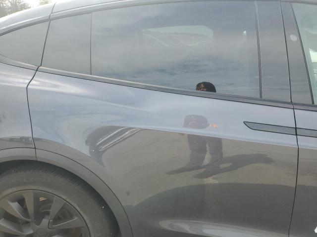 Photo 11 from auction – 2022 TESLA MODEL X with VIN 7SAXCBE5XNF363925