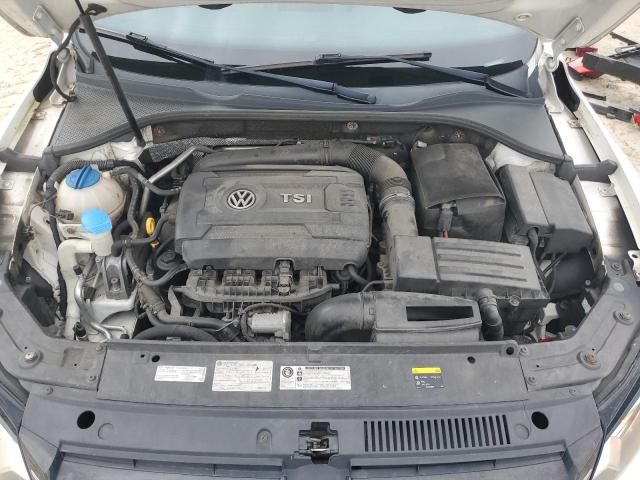 Photo 11 from auction – 2015 VOLKSWAGEN PASSAT SE with VIN 1VWBT7A34FC021794