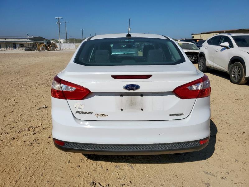 Photo 6 from auction – 2014 FORD FOCUS S with VIN 1FADP3E25EL410264