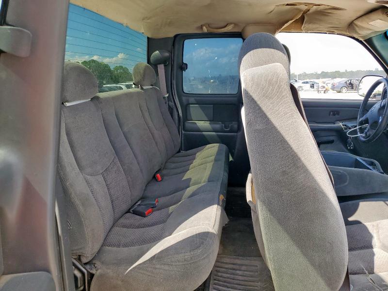 Photo 10 from auction – 2004 CHEVROLET SILVERADO with VIN 1GCHK29U54E100845