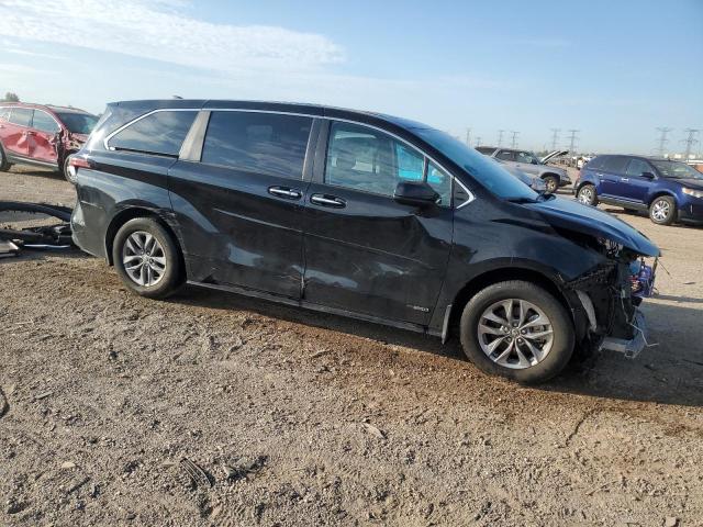 Photo 4 from auction – 2021 TOYOTA SIENNA XLE with VIN 5TDYSKFC5MS013405