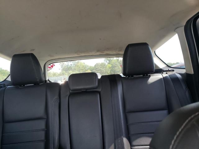 Photo 10 from auction – 2016 FORD ESCAPE TITANIUM with VIN 1FMCU9JX3GUB46229
