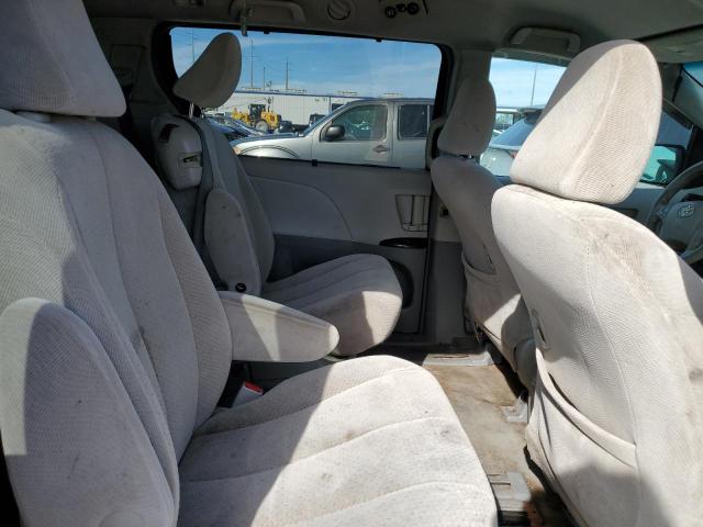 Photo 11 from auction – 2012 TOYOTA SIENNA LE with VIN 5TDKK3DCXCS261114