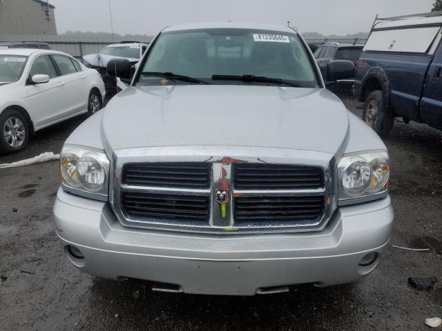 Photo 5 from auction – 2005 DODGE DAKOTA LAR with VIN 1D7HW52N25S155416