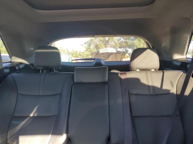 Photo 10 from auction – 2012 KIA SORENTO SX with VIN 5XYKWDA28CG190479
