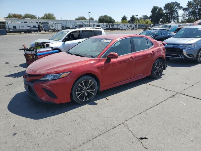 TOYOTA CAMRY SE 2020 with VIN 4T1M11AK2LU325486 - Photo from auction