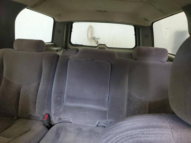 Photo 10 from auction – 2003 CHEVROLET SUBURBAN with VIN 1GNFK16Z13J114417
