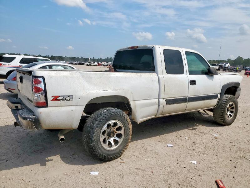 Photo 3 from auction – 2004 CHEVROLET SILVERADO with VIN 1GCEK19T14E327325