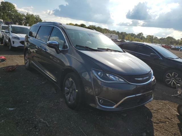 Photo 4 from auction – 2018 CHRYSLER PACIFICA H with VIN 2C4RC1N76JR212841