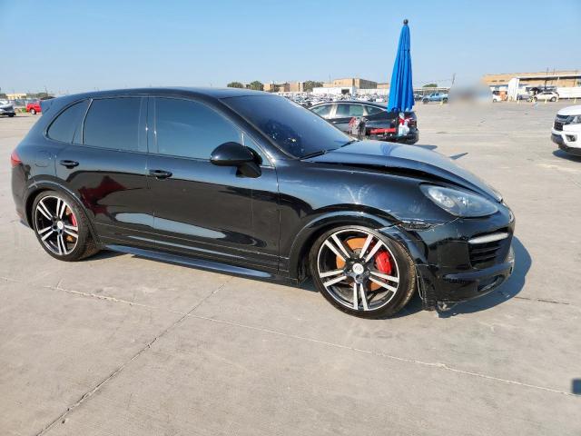 Foto 4 de la subasta – 2014 PORSCHE CAYENNE TU con VIN WP1AC2A22ELA87010