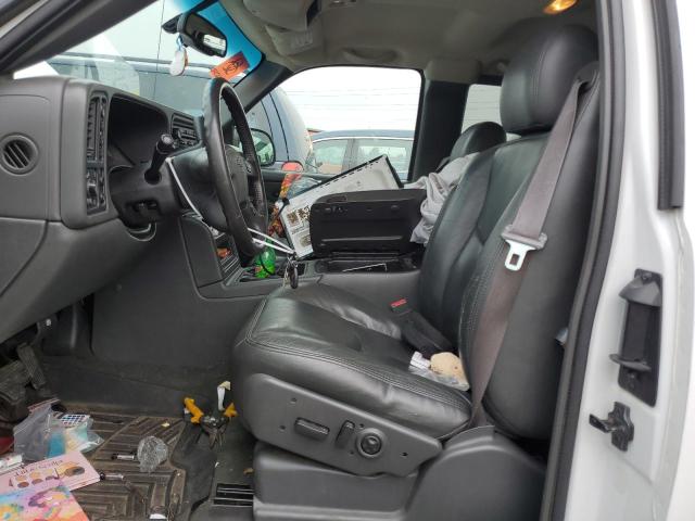Photo 7 from auction – 2003 CHEVROLET SILVERADO K1500 with VIN 1GCEK19T73E273754