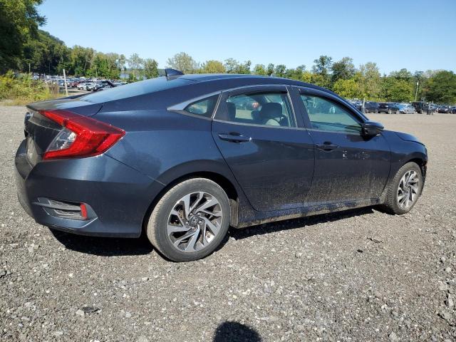 Photo 3 from auction – 2018 HONDA CIVIC EX with VIN 19XFC2F76JE201718