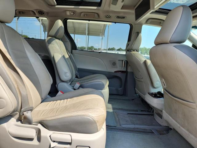 Photo 11 from auction – 2013 TOYOTA SIENNA XLE with VIN 5TDYK3DC1DS361503