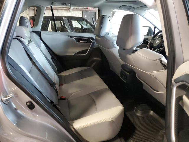 Photo 11 from auction – 2019 TOYOTA RAV4 LIMIT with VIN 2T3N1RFV7KW061595