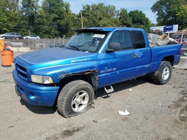 DODGE RAM 1500 2000 with VIN 3B7HF13Z2YM232058 - Photo from auction