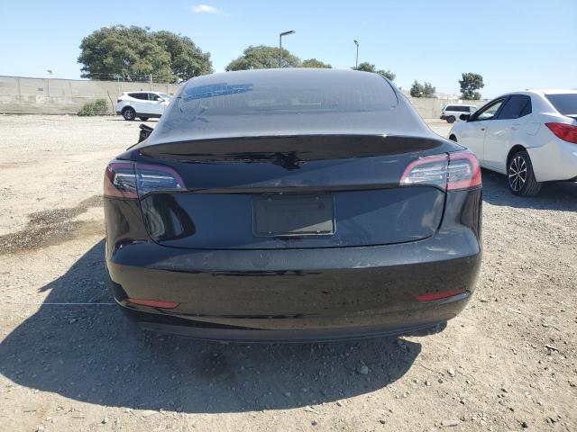 Photo 6 from auction – 2018 TESLA MODEL 3 with VIN 5YJ3E1EA5JF152087