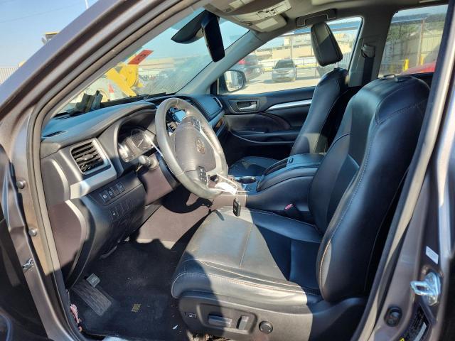 Photo 7 from auction – 2018 TOYOTA HIGHLANDER with VIN 5TDKZRFH7JS530870