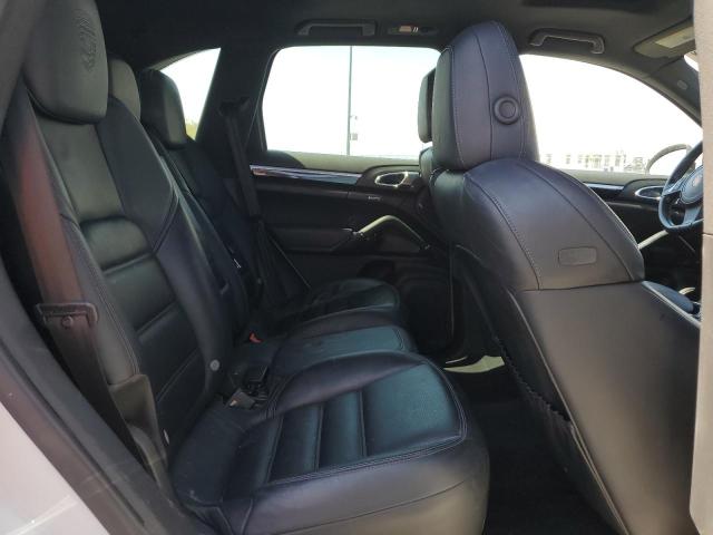 Photo 11 from auction – 2014 PORSCHE CAYENNE with VIN WP1AA2A25ELA07351