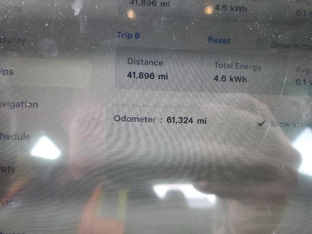 Photo 9 from auction – 2016 TESLA MODEL S with VIN 5YJSA1E48GF120177