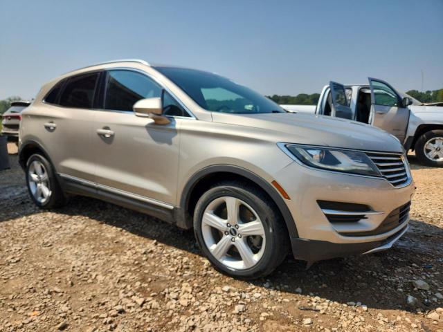 Photo 4 from auction – 2015 LINCOLN MKC with VIN 5LMCJ1A98FUJ39493