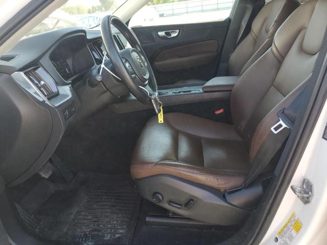Photo 7 from auction – 2018 VOLVO XC60 T5 with VIN LYV102RK0JB106781