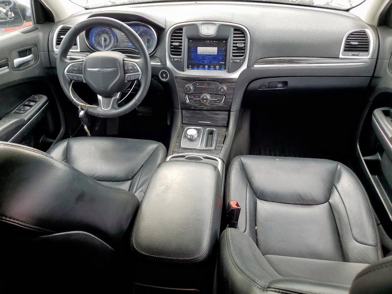 Photo 8 from auction – 2016 CHRYSLER 300 LIMITE with VIN 2C3CCAAG6GH235955