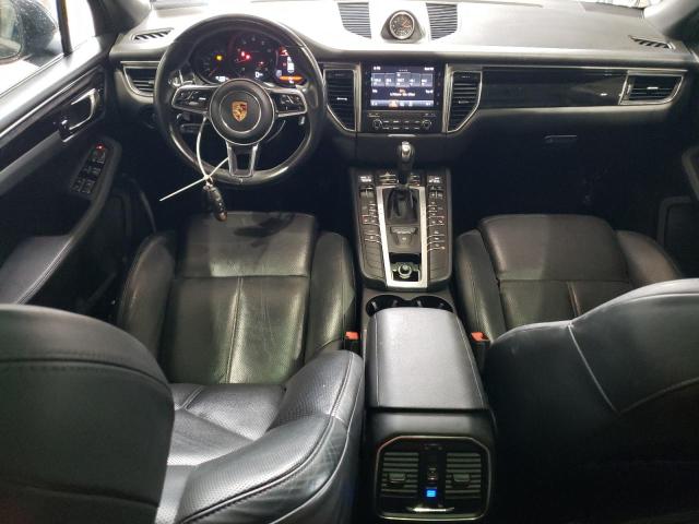Photo 8 from auction – 2017 PORSCHE MACAN with VIN WP1AA2A53HLB07124