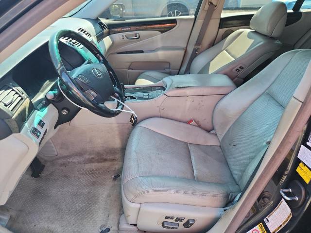 Photo 7 from auction – 2010 LEXUS LS 460 with VIN JTHCL5EF3A5005386