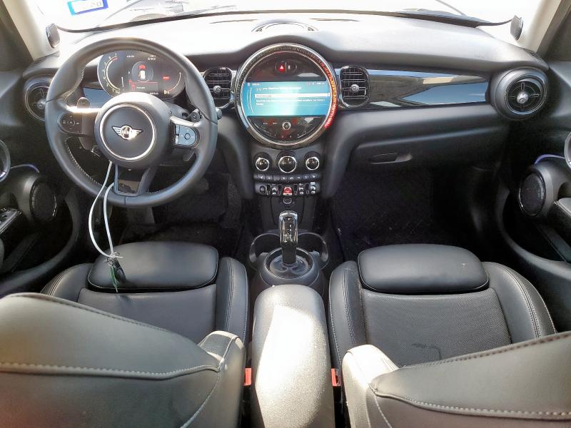 Photo 8 from auction – 2022 MINI COOPER S with VIN WMW53DK01N2P74624