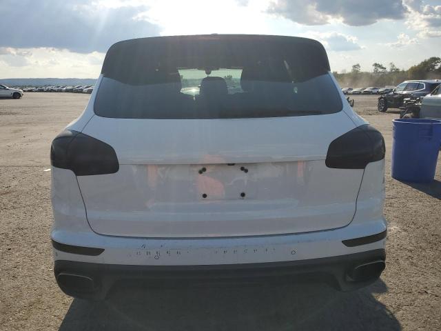 Photo 6 from auction – 2016 PORSCHE CAYENNE with VIN WP1AA2A28GLA02499