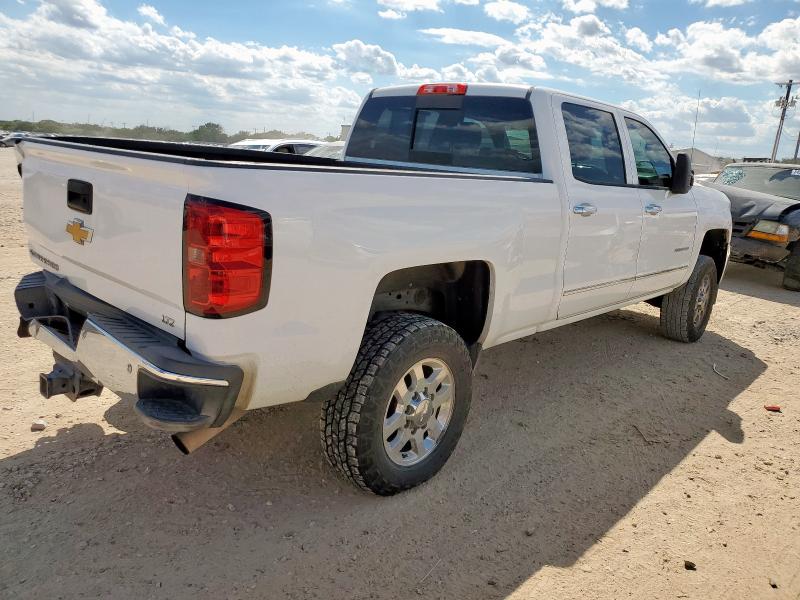 Photo 3 from auction – 2015 CHEVROLET SILVERADO with VIN 1GC1CWEG7FF185657