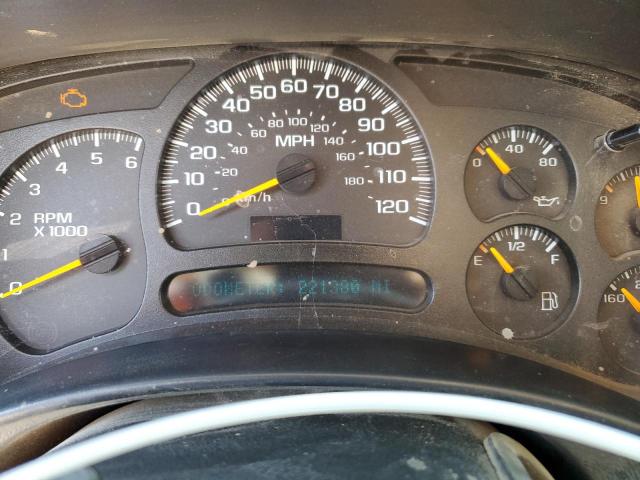 Photo 9 from auction – 2005 CHEVROLET SILVERADO C1500 with VIN 2GCEC19V051280550