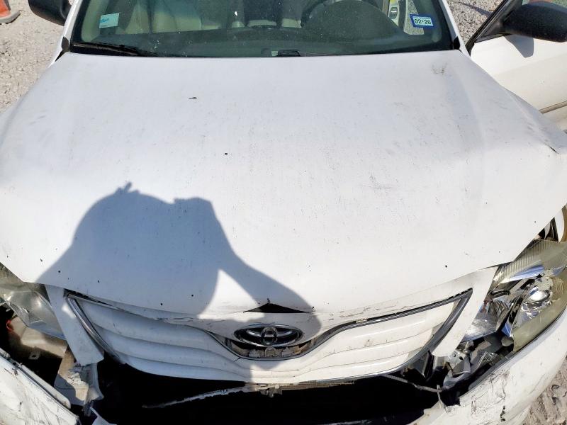 Photo 11 from auction – 2011 TOYOTA CAMRY BASE with VIN 4T4BF3EK1BR160002