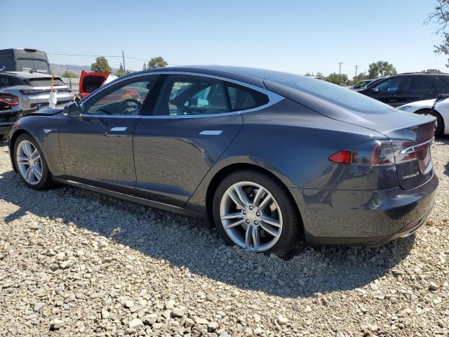 Photo 2 from auction – 2016 TESLA MODEL S with VIN 5YJSA1E27GF122291