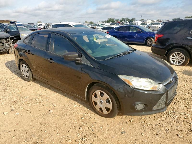 Photo 4 from auction – 2014 FORD FOCUS S with VIN 1FADP3E23EL183690