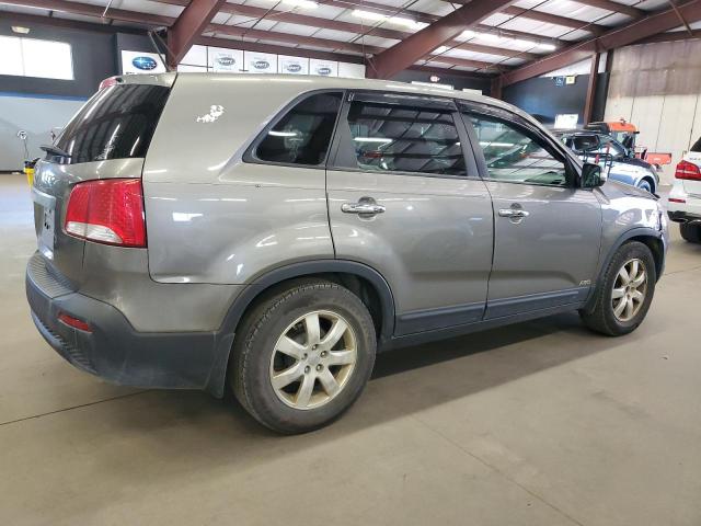Photo 3 from auction – 2013 KIA SORENTO LX with VIN 5XYKTCA62DG310980