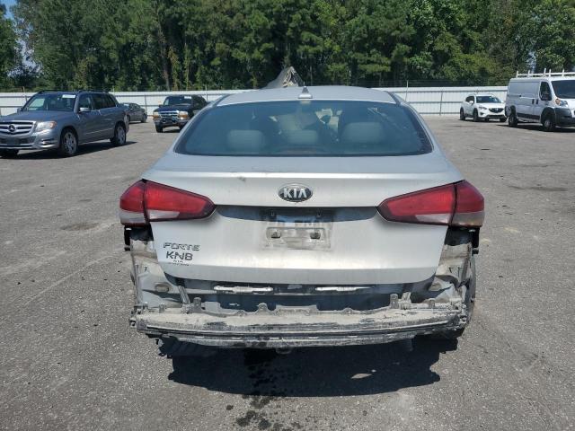 Photo 6 from auction – 2018 KIA FORTE LX with VIN 3KPFL4A71JE189951