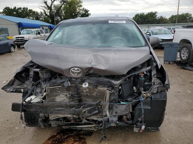 Photo 5 from auction – 2011 TOYOTA SIENNA LE with VIN 5TDKK3DC2BS155884