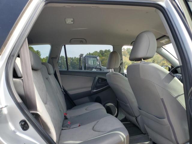 Photo 11 from auction – 2009 TOYOTA RAV4 with VIN JTMBF33V99D018888