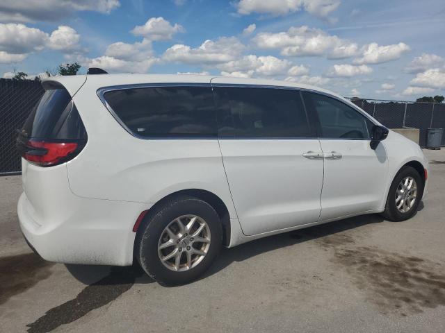 Photo 3 from auction – 2024 CHRYSLER PACIFICA T with VIN 2C4RC1FG7RR120745