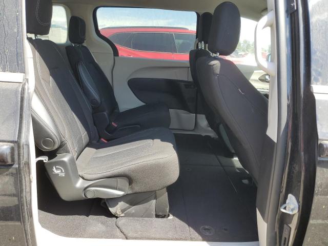 Photo 11 from auction – 2022 CHRYSLER VOYAGER LX with VIN 2C4RC1CG7NR104480