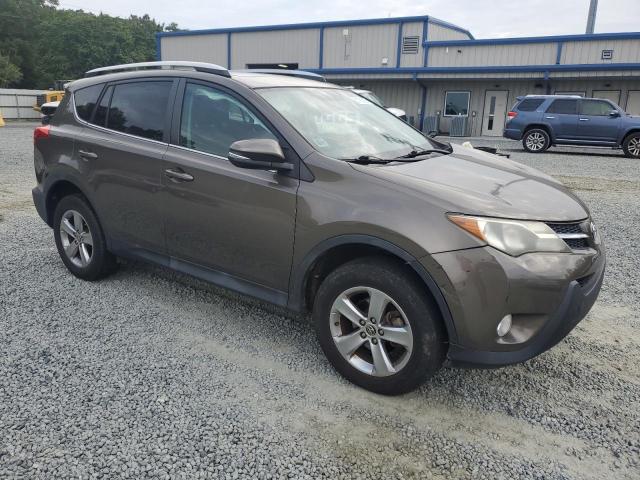 Photo 4 from auction – 2015 TOYOTA RAV4 XLE with VIN 2T3WFREV0FW160157